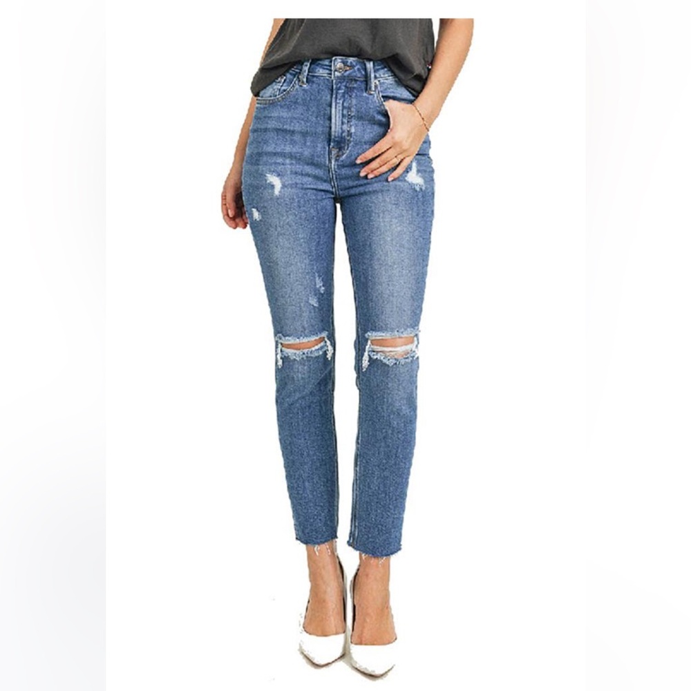 Risen Distressed Skinny Jeans